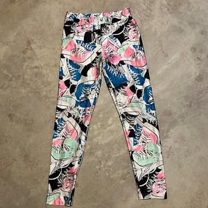 Justice Vintage Girls Spandex Leggings with colorful sneakers